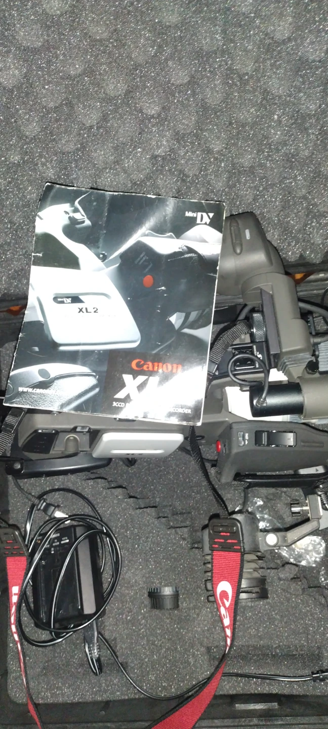 Canon Mini DV Camcorder xl2 - photo 3