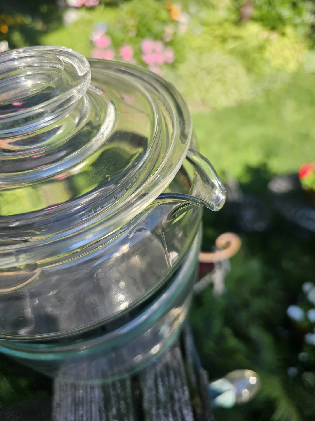 Pyrex 6 cup Teapot (7756-B) - photo 2