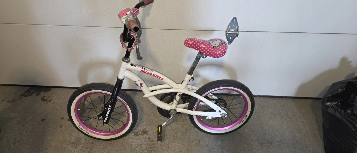 Hello Kitty Kids Girl Bike