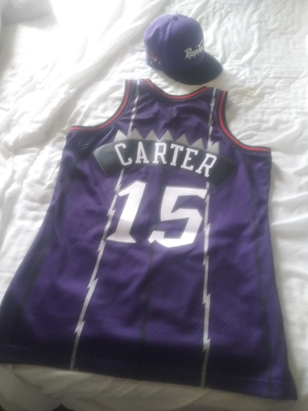 Mitchell & Ness Vince Carter Toronto Raptors Jersey & Cap - photo 2