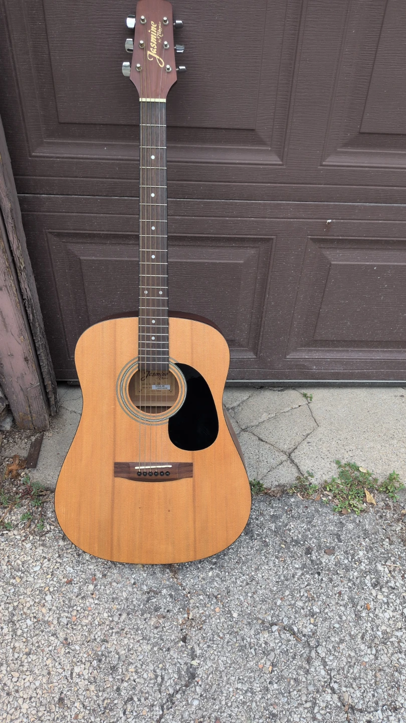 Acoustic guitar/case included