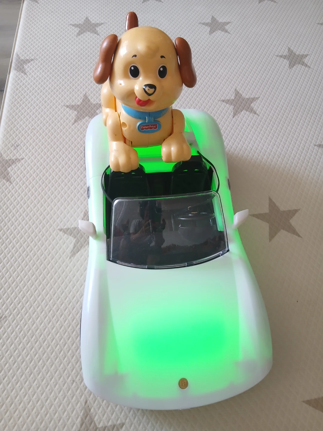 Fisher-Price Laugh & Learn Smart Stages Puppy Car Toy