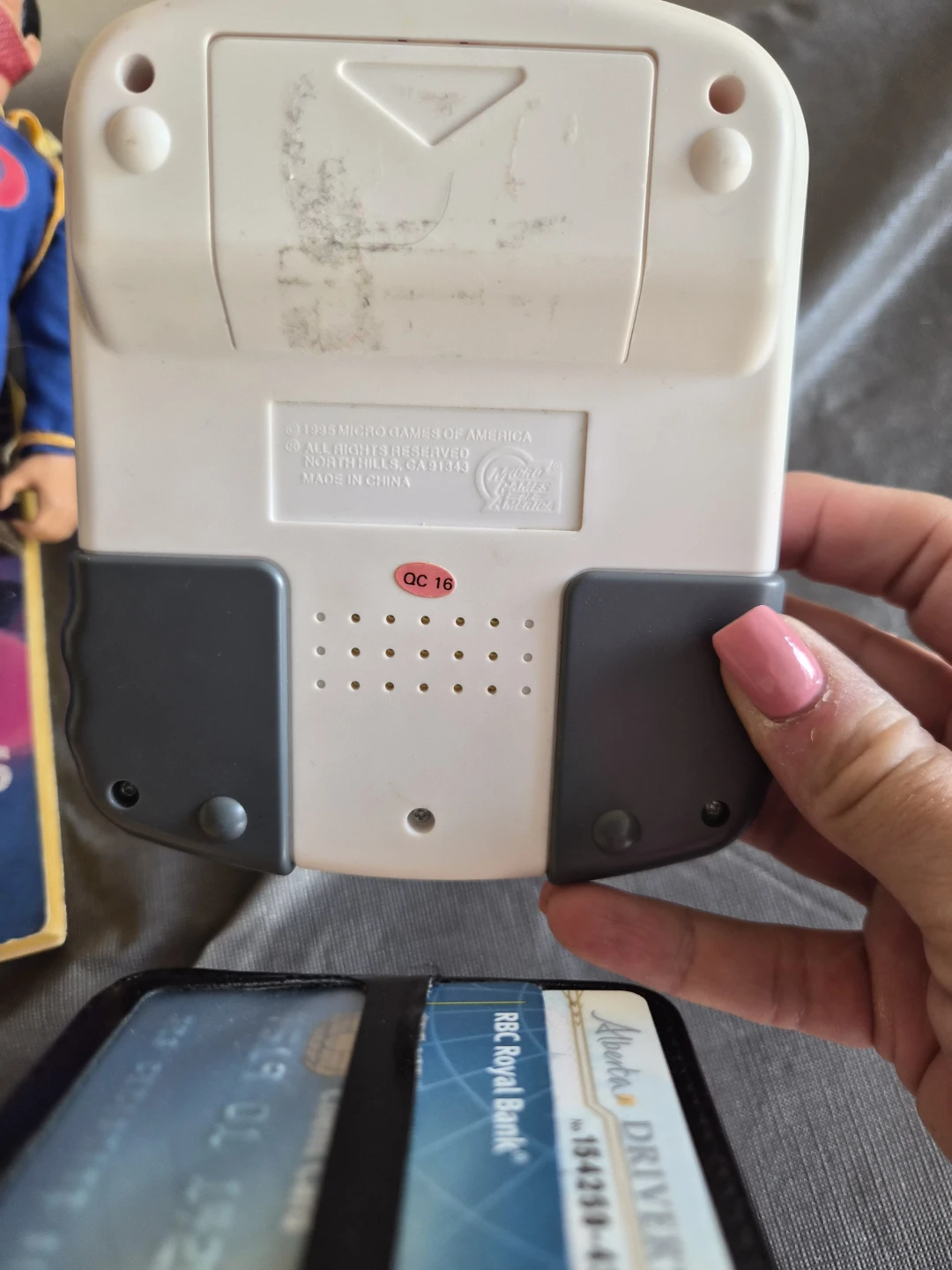 Micro Games Star Wars Return of the Jedi Handheld Game - photo 2