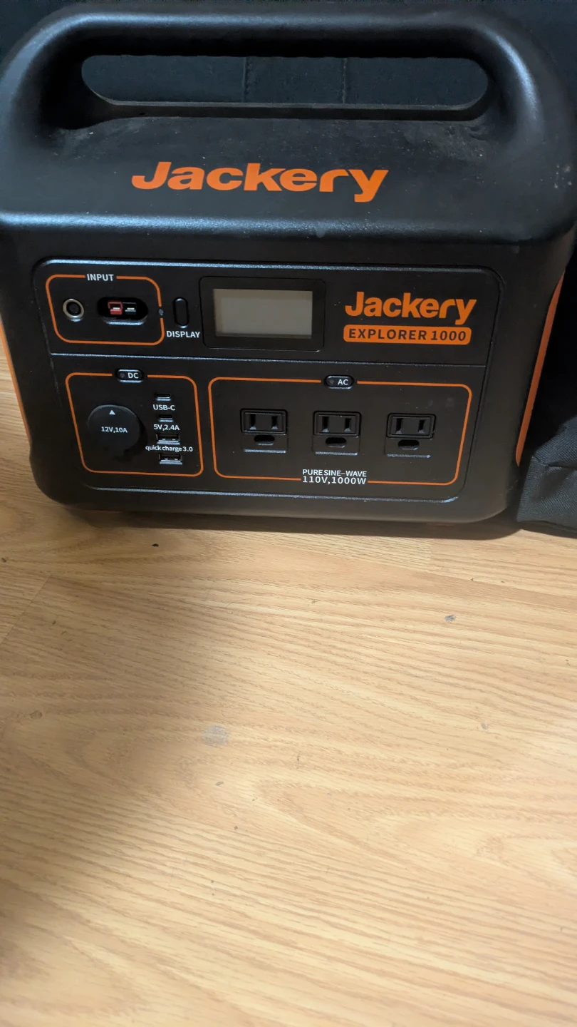 Jackery Explorer 1000 Portable Power Station