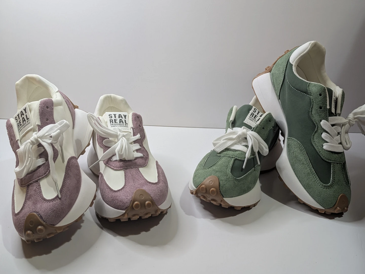 ON SALE Women's Sneakers - Available in 7 Unique Colours! 🎉 - photo 2
