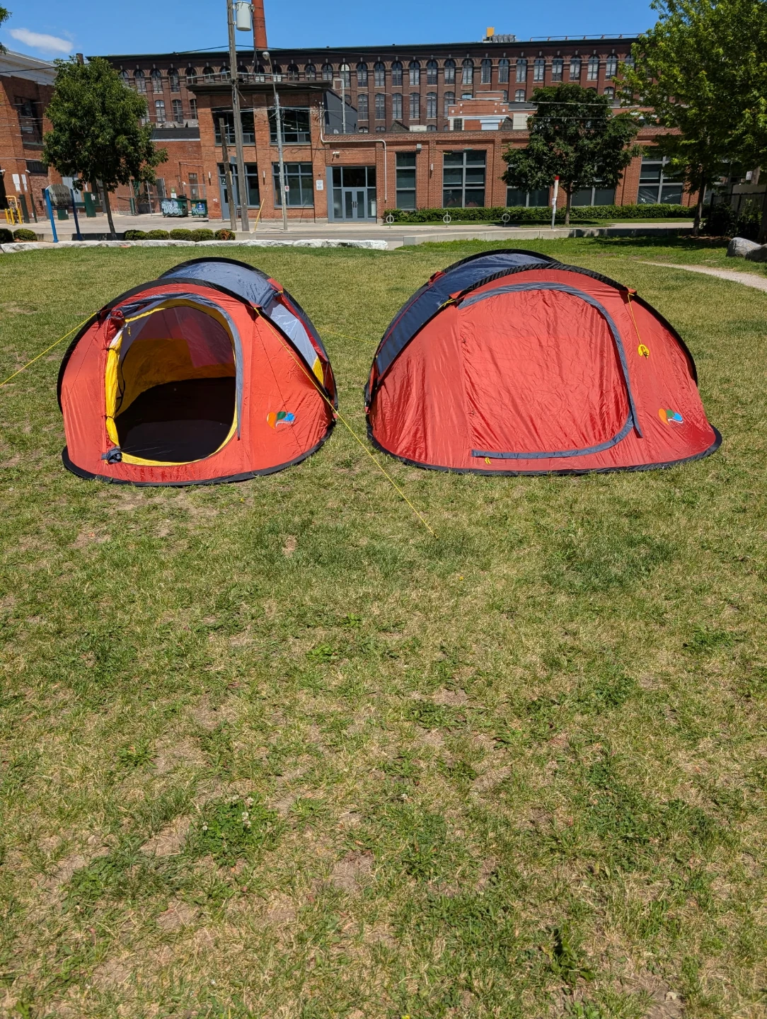 Red Pop-Up Tent-3 person - photo 3