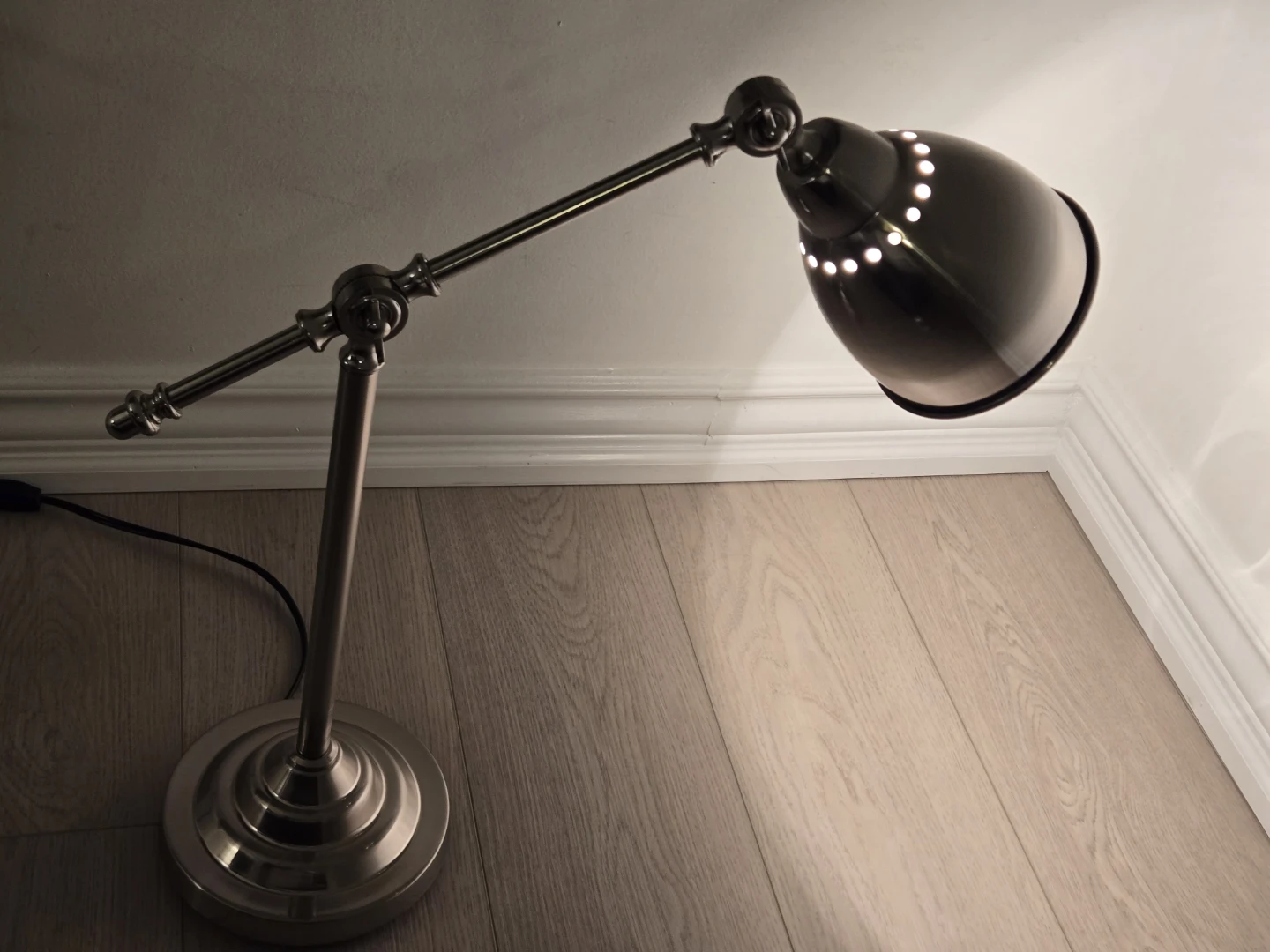 Adjustable Desk Lamp