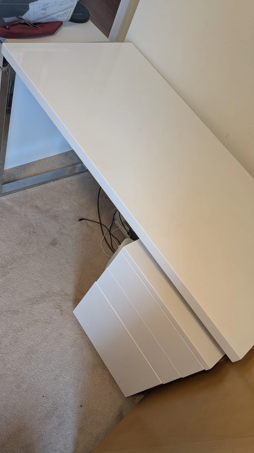 White modern desk with drawers - photo 5