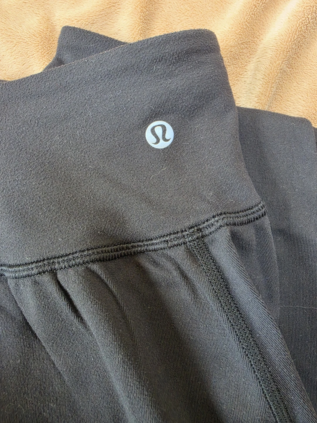 Lululemon Black Leggings - photo 2
