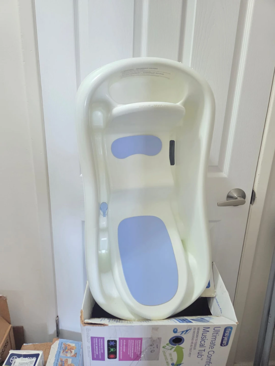 Musical Tub and Bath Seat