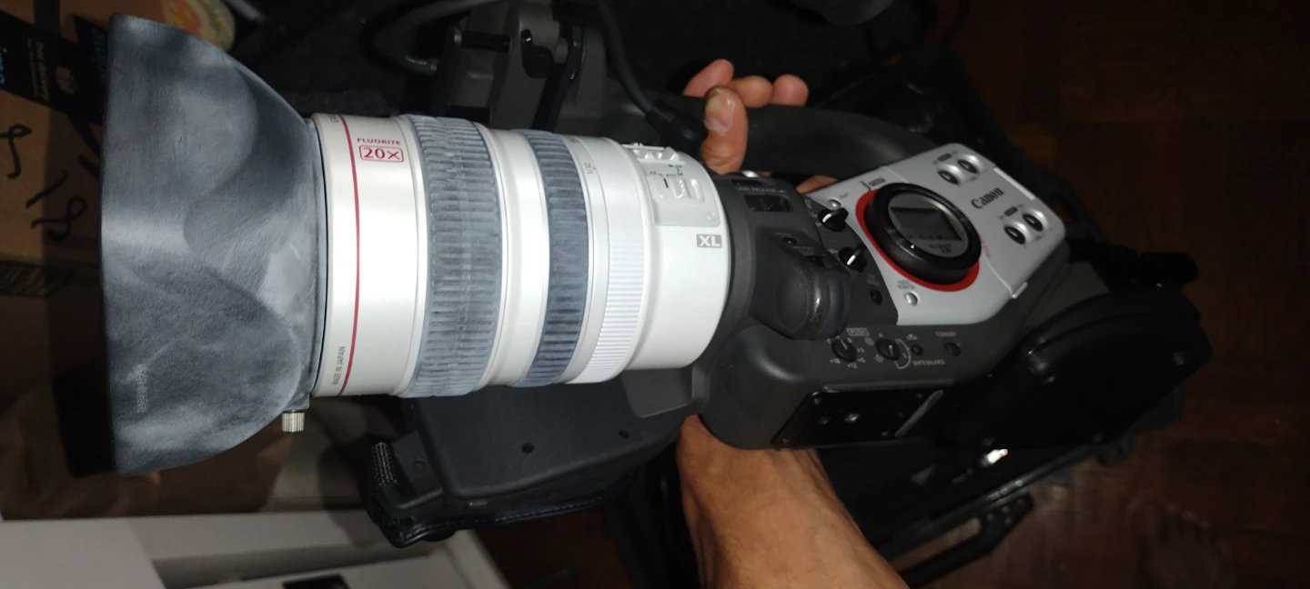 Canon Mini DV Camcorder xl2 - photo 5