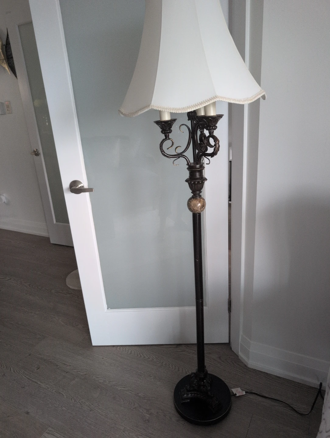 Traditional Floor Lamp with White Shade