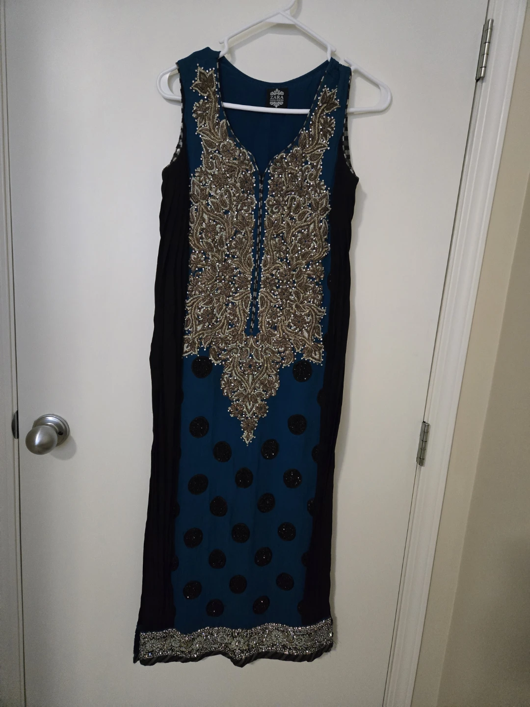 Embellished Teal and Black Sleeveless Dress with Dupatta