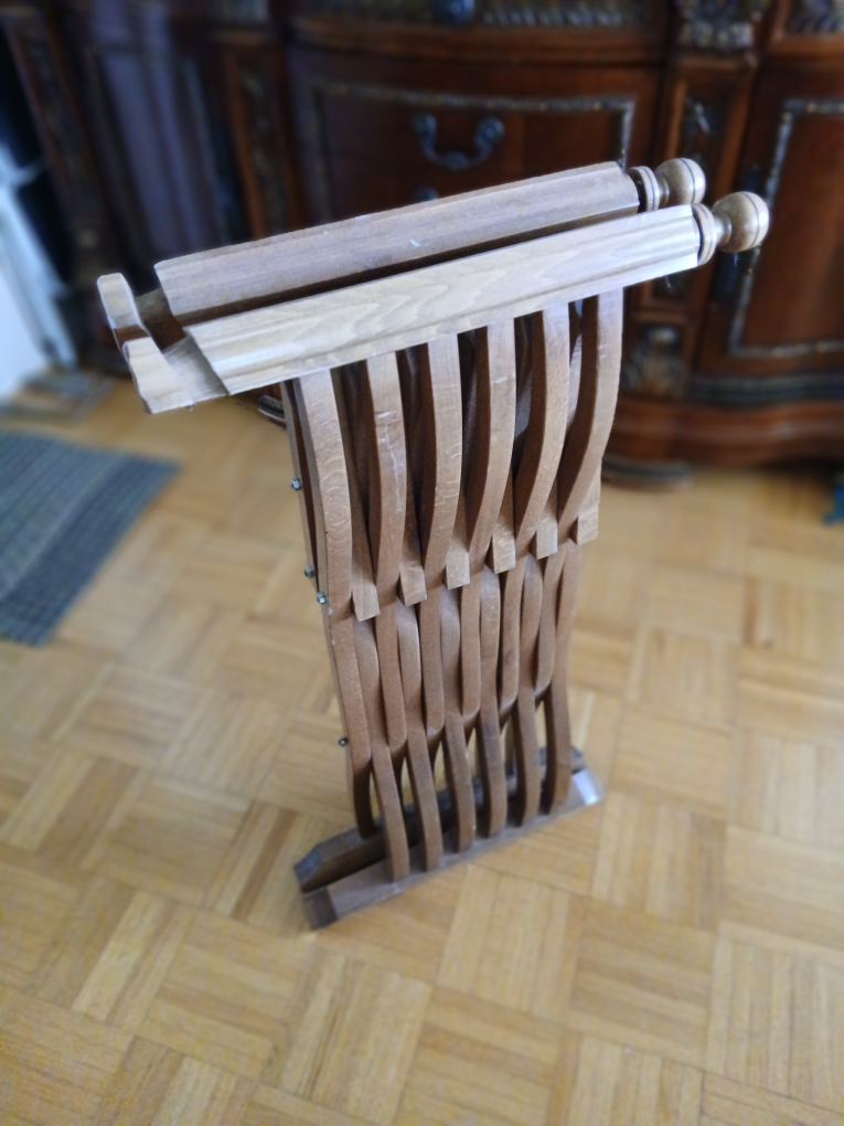 Savonarola chair Dante chair, or Roman curule seat). - photo 2