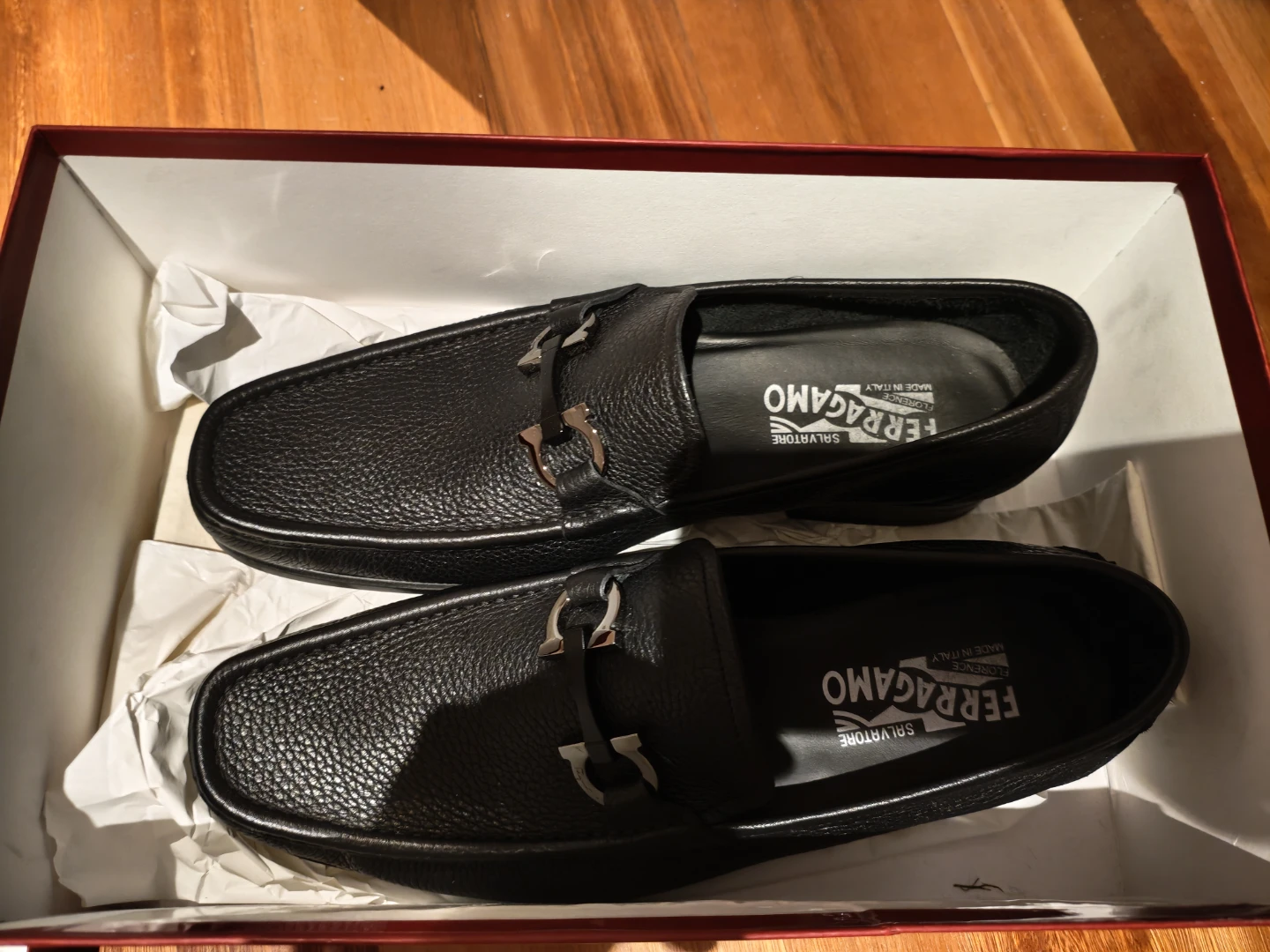 Salvatore Ferragamo Black Leather Loafers - photo 2