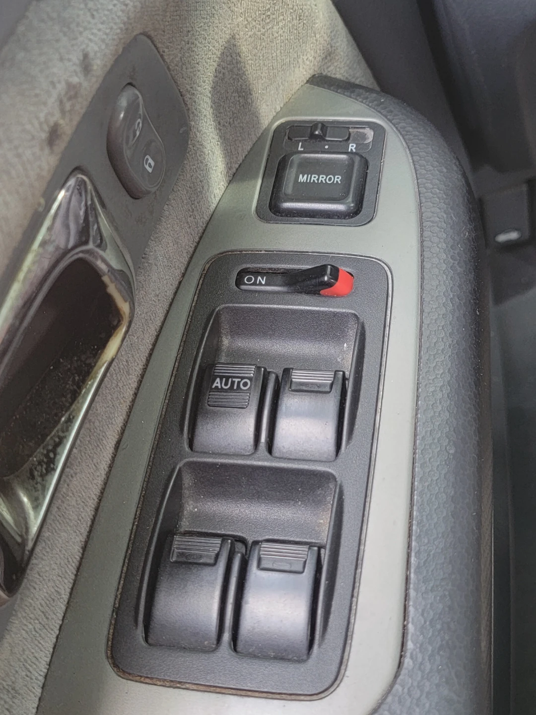 Honda pilot 7 seater 120k miles - photo 3