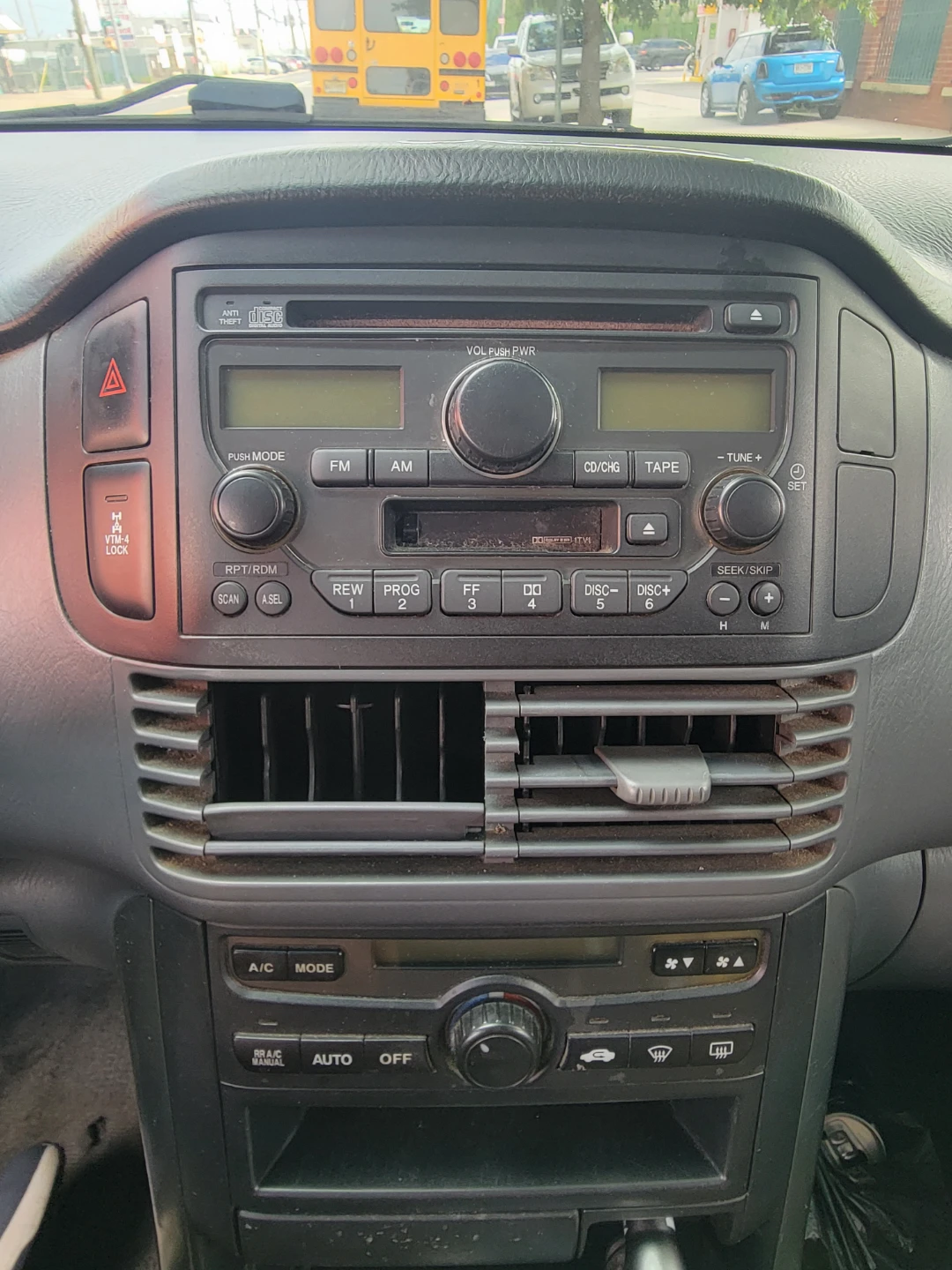 Honda pilot 7 seater 120k miles - photo 2