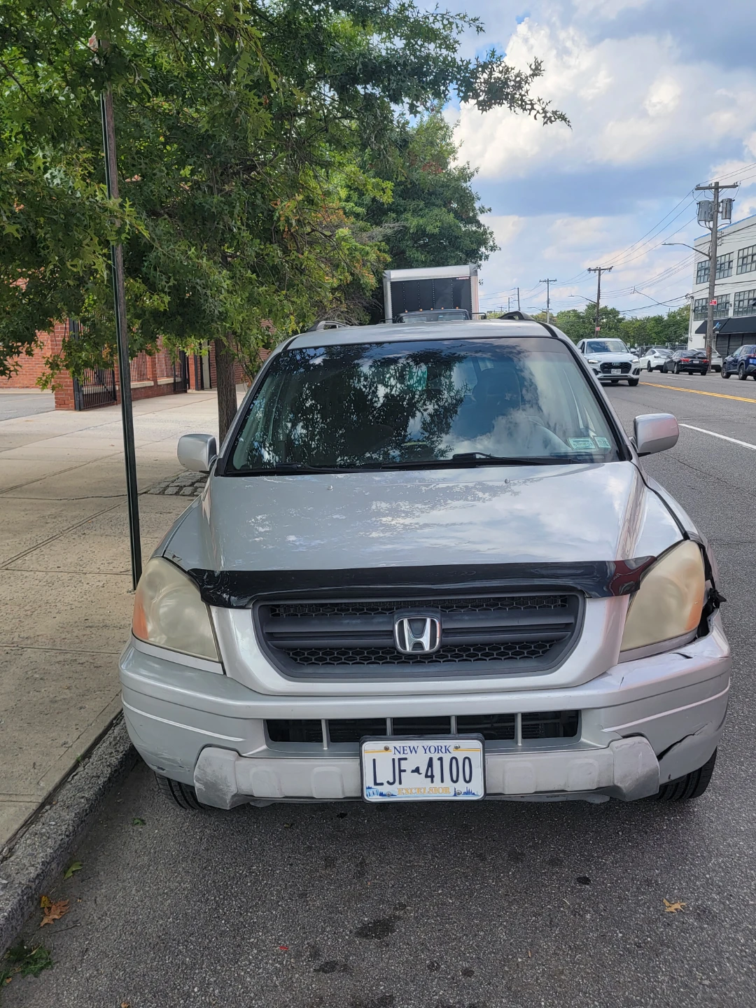 Honda pilot 7 seater 120k miles