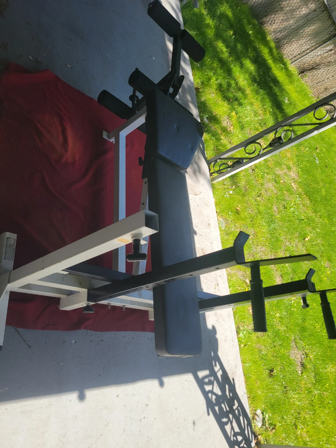 BODY SOLID  OLYMPIC BENCH  DIP BARS LEG EXTENSION - photo 4