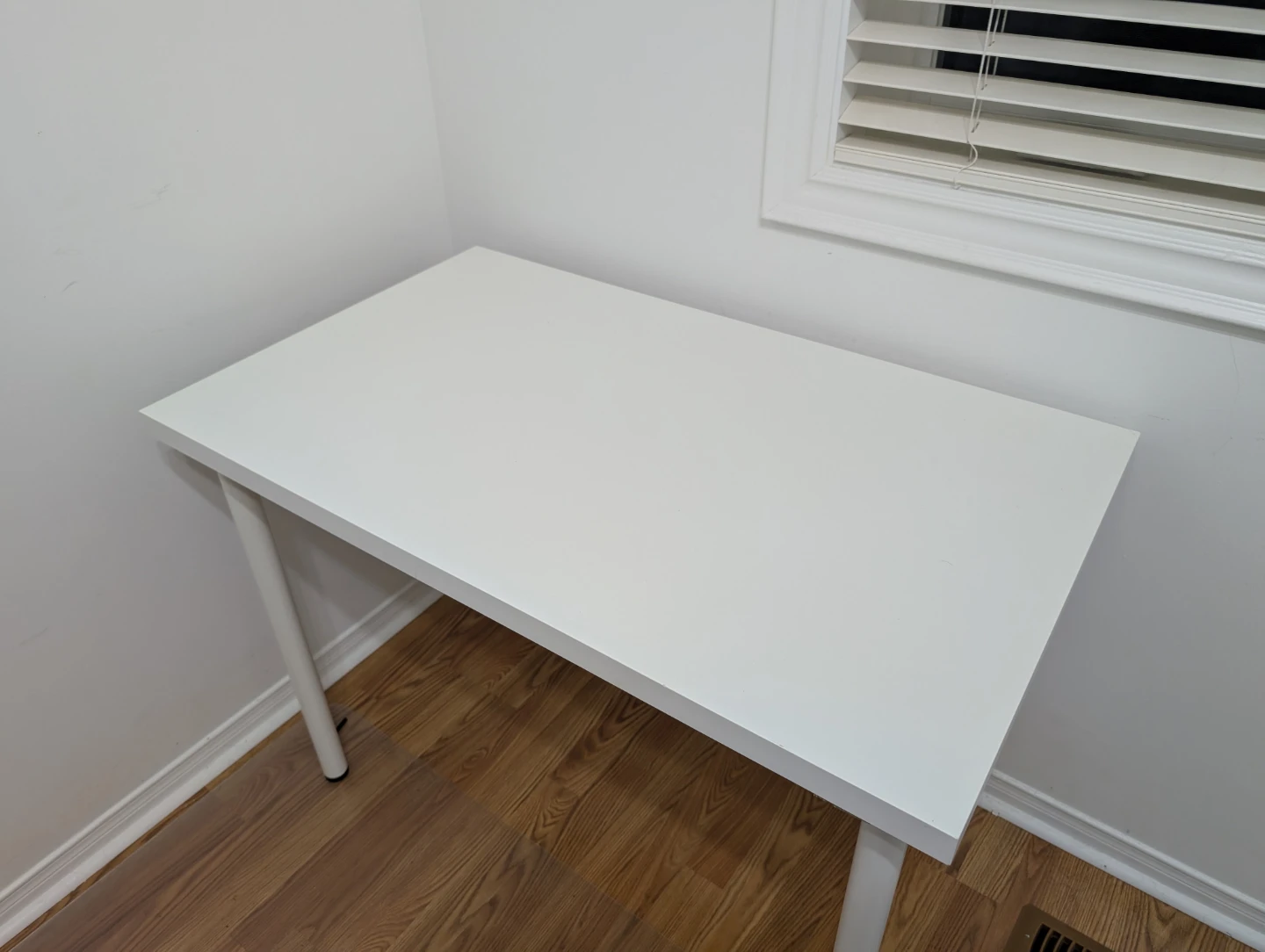 White Desk
