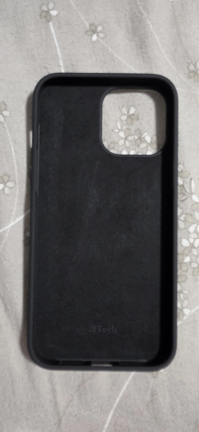 Assorted iPhone Cases - photo 3