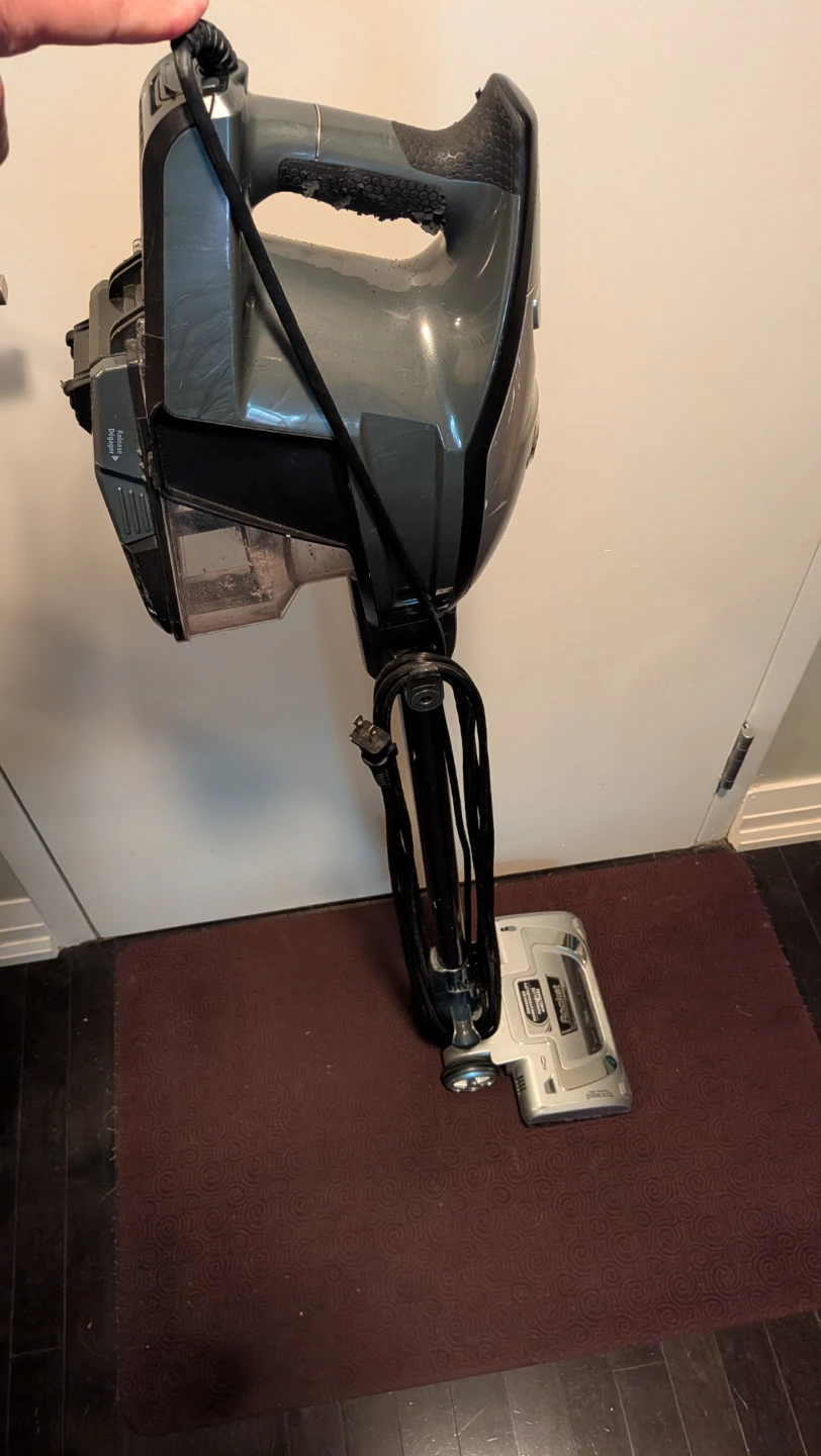 Shark Rocket Handheld Vacuum - photo 3
