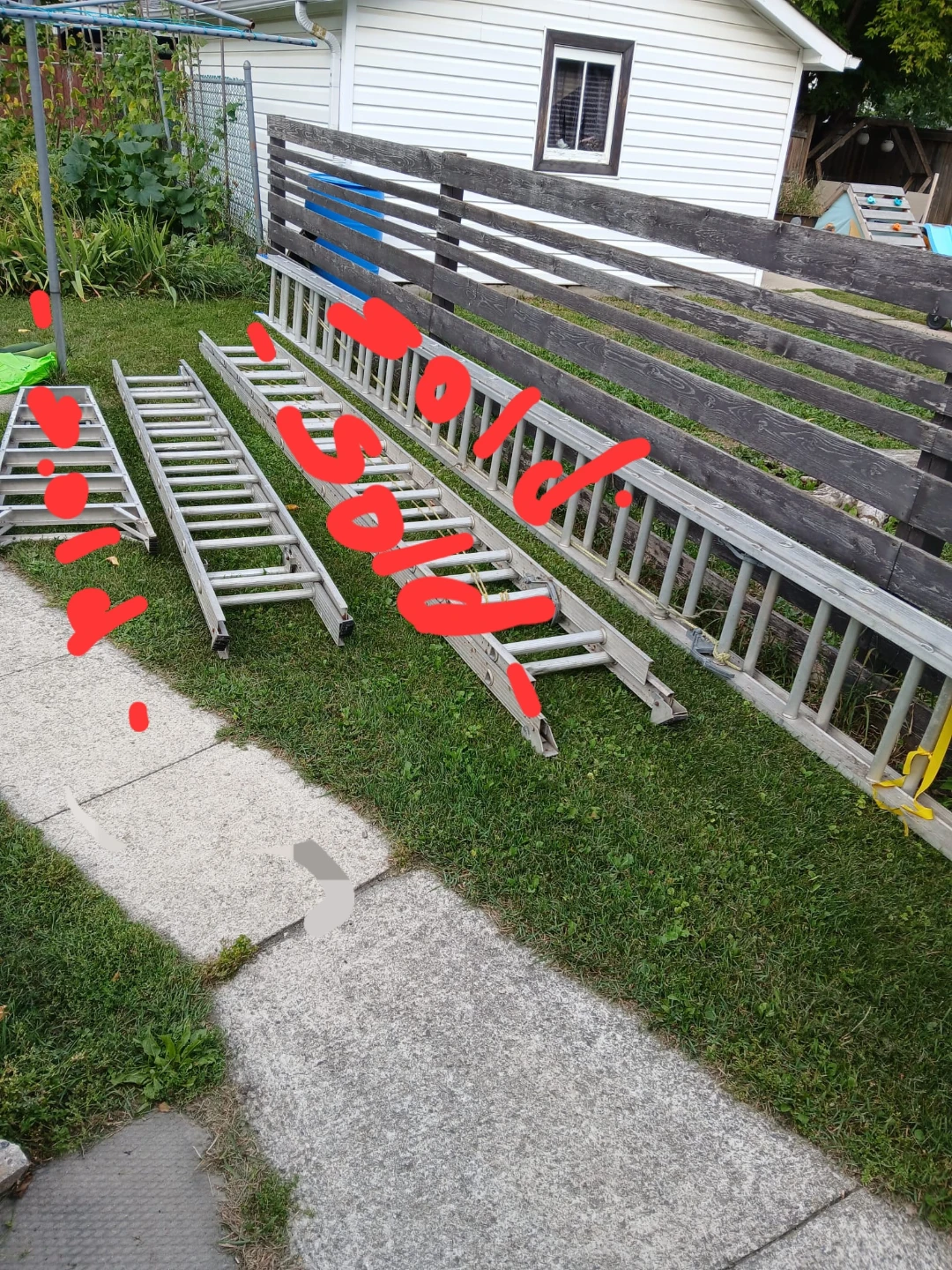 4 Aluminum Ladder Assortment