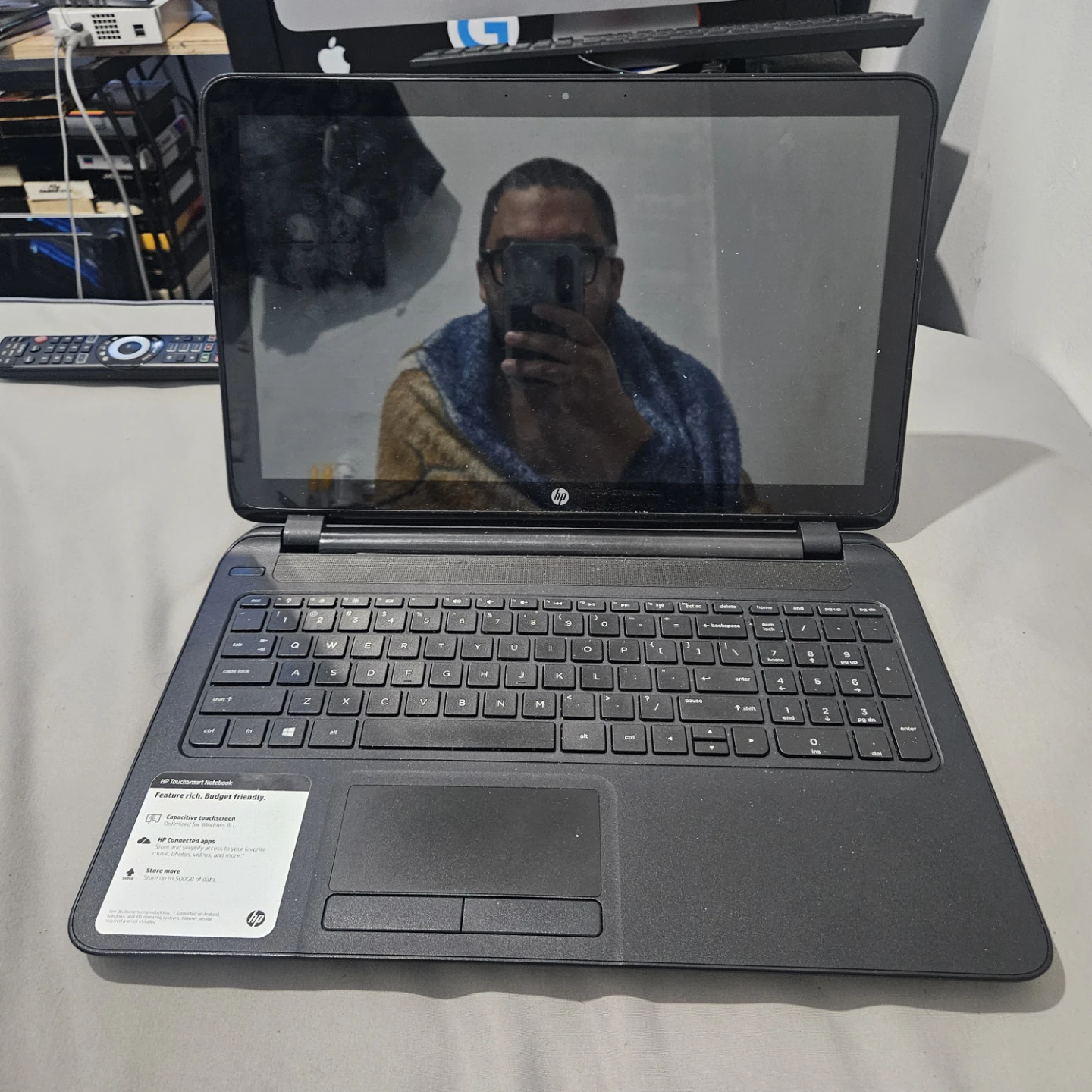(NO CHARGER!) HP Touchscreen Laptop