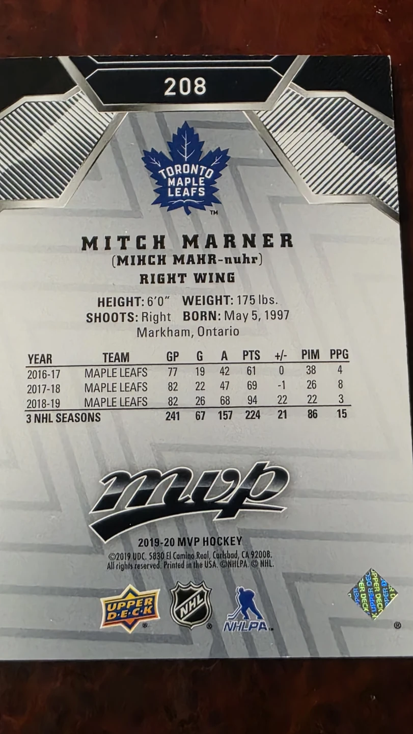 Mitch Marner Black script Signed 2019-20 MVP Hockey Card 2/5 - photo 2
