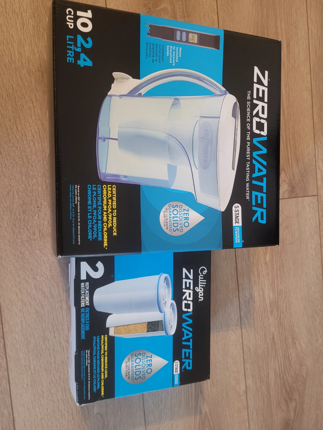 ZeroWater 10 Cup Water Filter Pitcher and 2 Replacement Filters