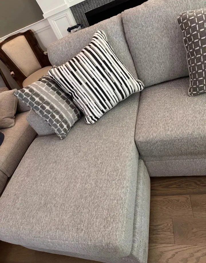 Light Gray U-Shaped Sectional Sofa with Throw Pillows - photo 4