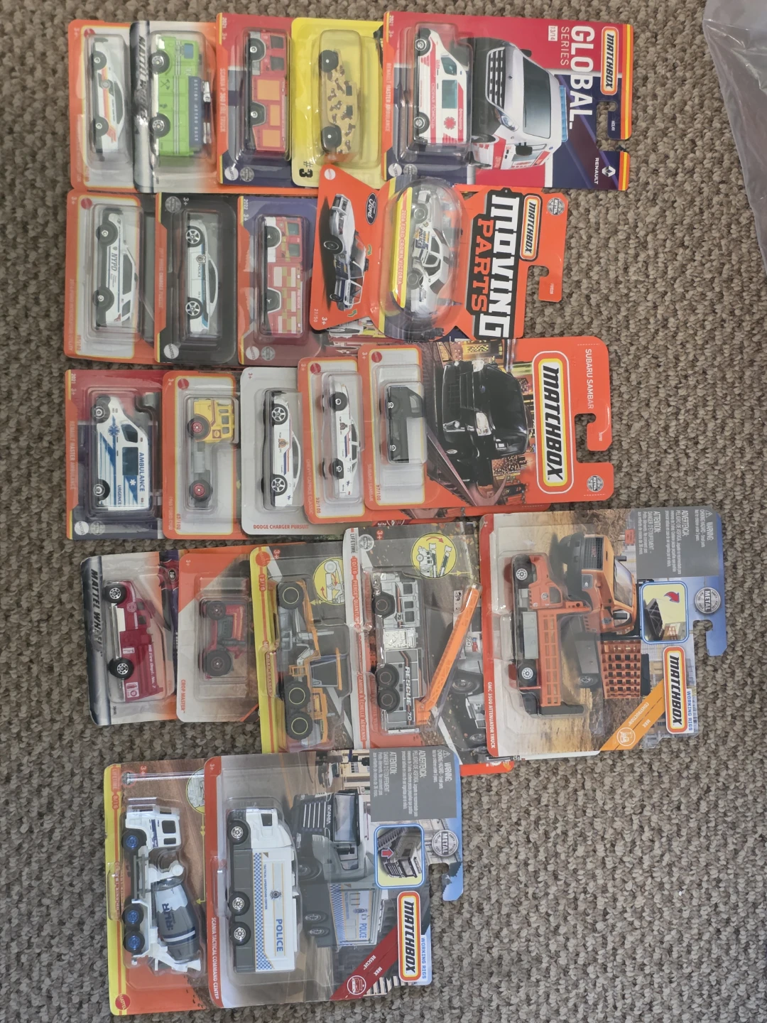 Hot Wheels & Matchbox Toy Cars Bundle - photo 3