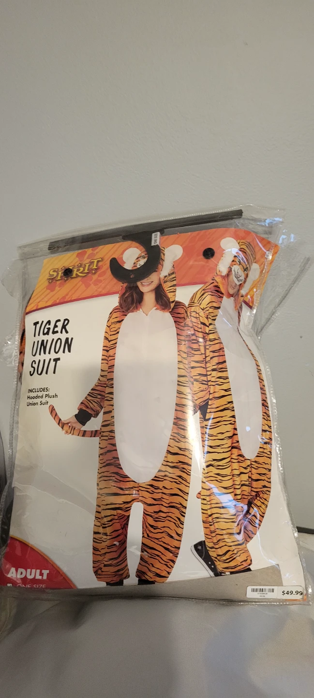 Halloween costumes kids and Adults - photo 4