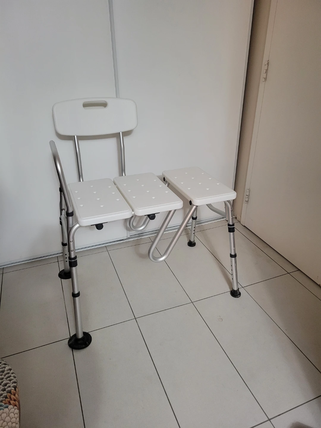 Drive Medical Splash Defense Tub Transfer Bench, Curtain Guard