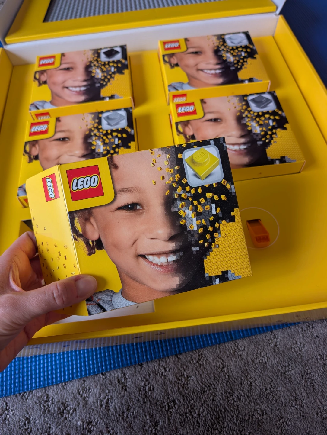 Lego Personalized Mosaic Potrait 40179 - photo 3