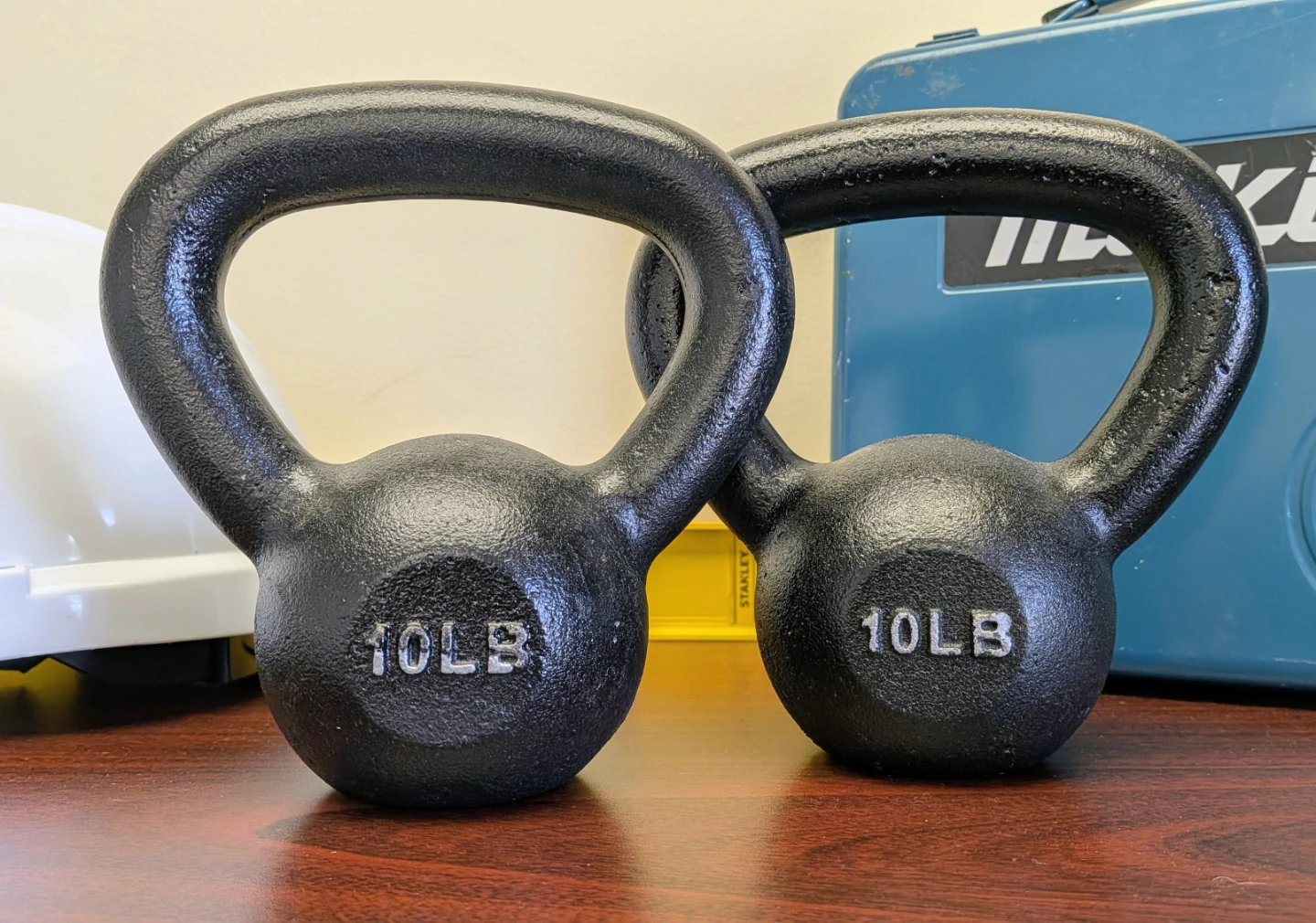 2 x 10lb Cast Iron Kettlebells