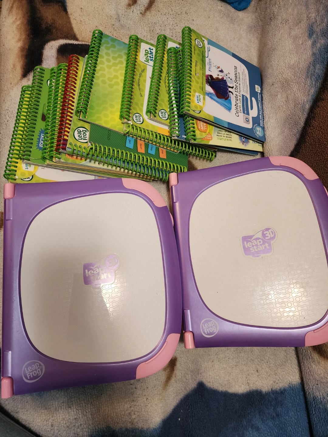 Leap Frog LeapStart 2 Learning Systems with Books