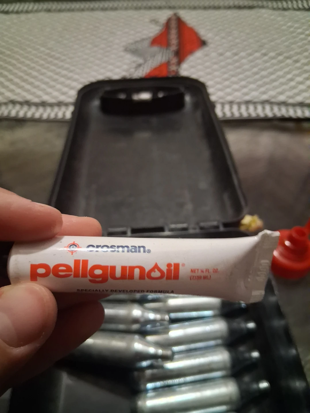 Crosman Copperhead BBs with Co2 Cartridges and Pellgunoil - photo 4