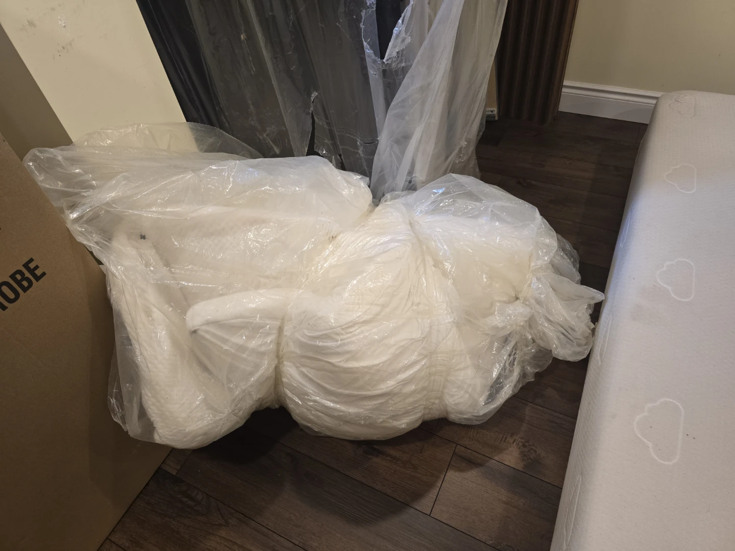 Puffy Mattress and Bed Frame King Size - photo 4