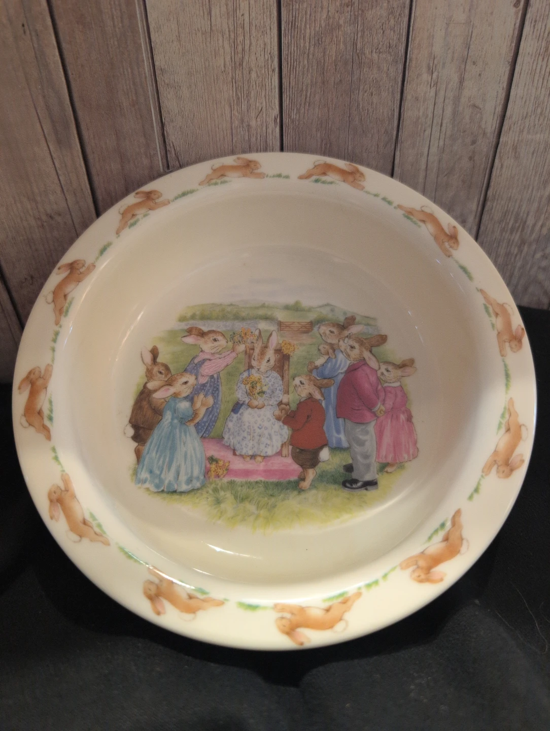 Bunnykins "Family Gathering" Bowl and Cup Set - photo 2