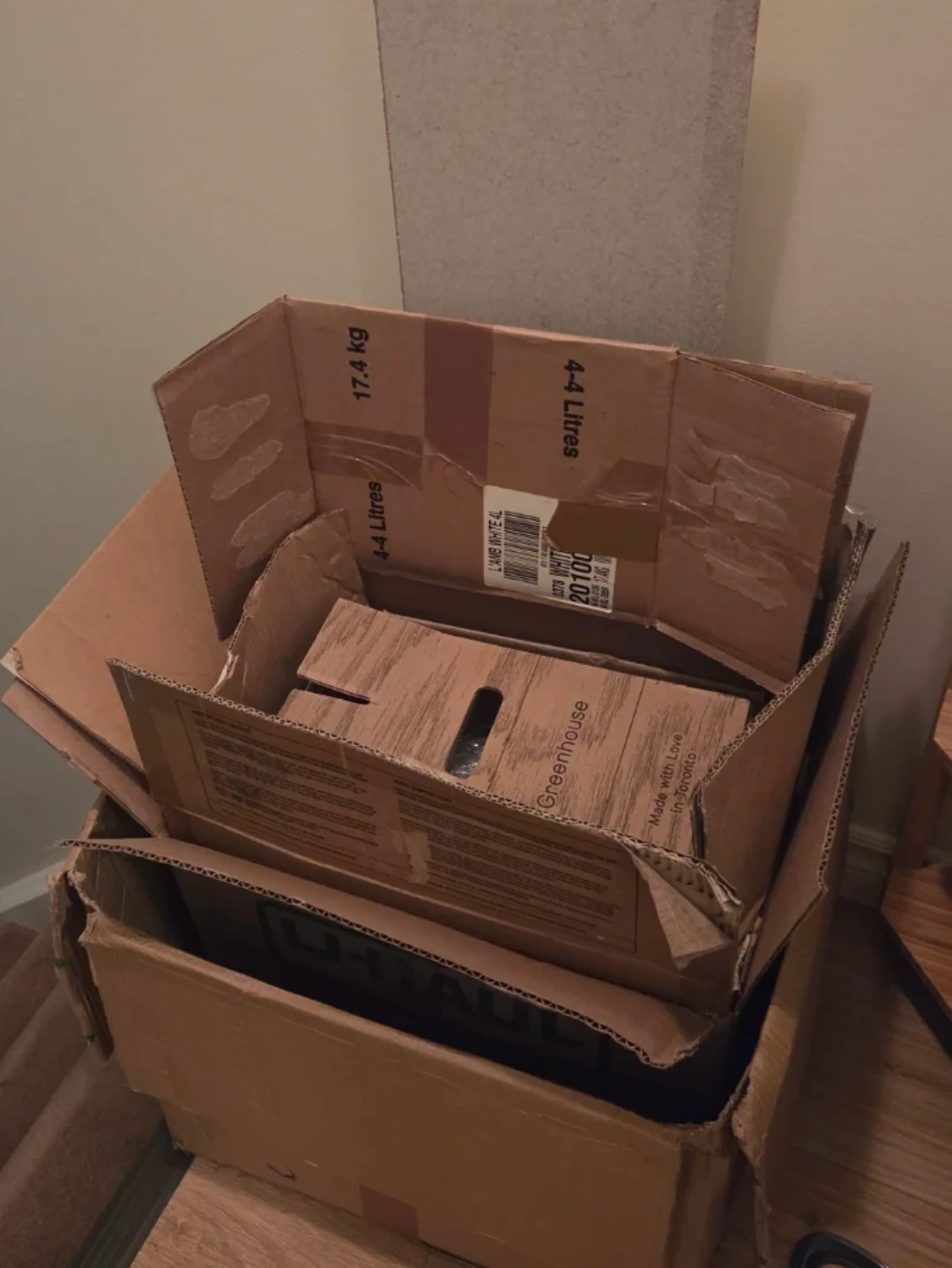 8 moving boxes