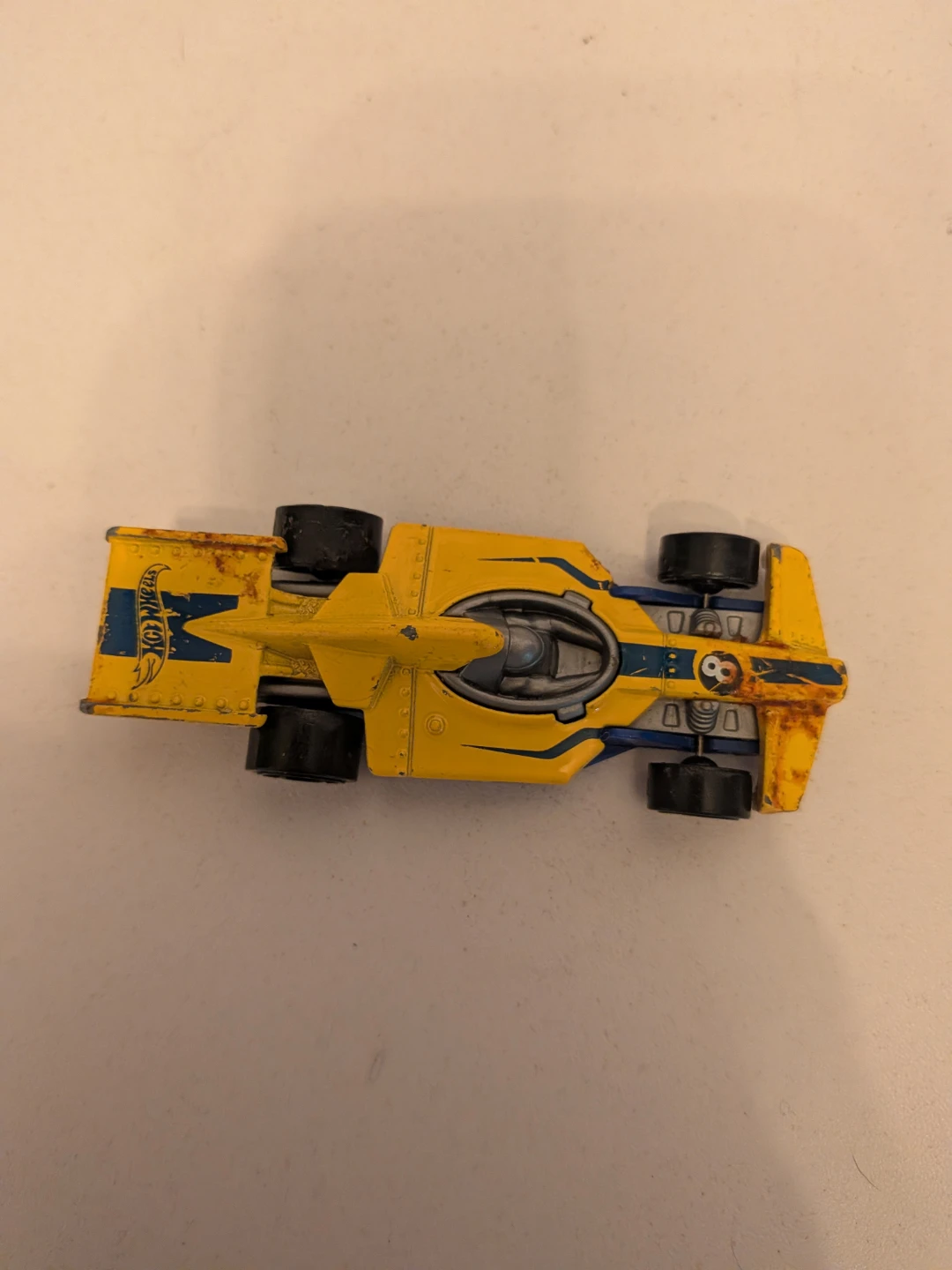 Hot Wheels Flashback #8 Race Car - photo 4