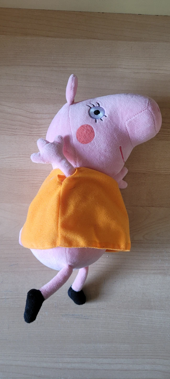Peppa Pig's mom Plush Toy