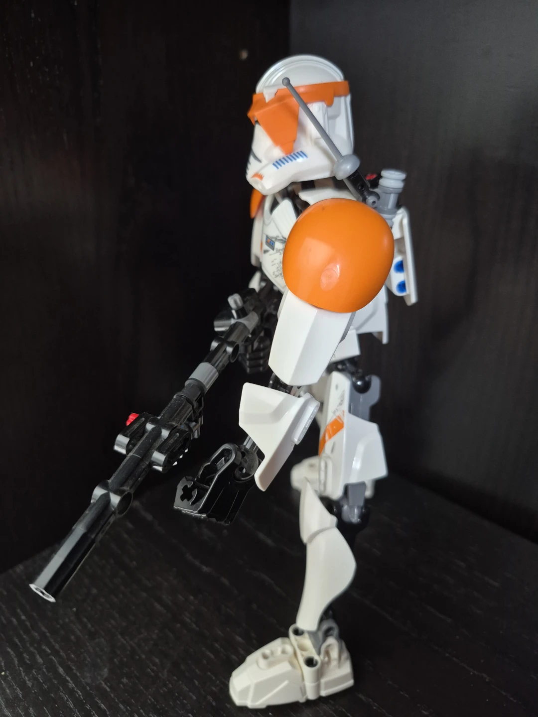LEGO Star Wars Clone Commander Cody Buildabe Figure 75108 - photo 5