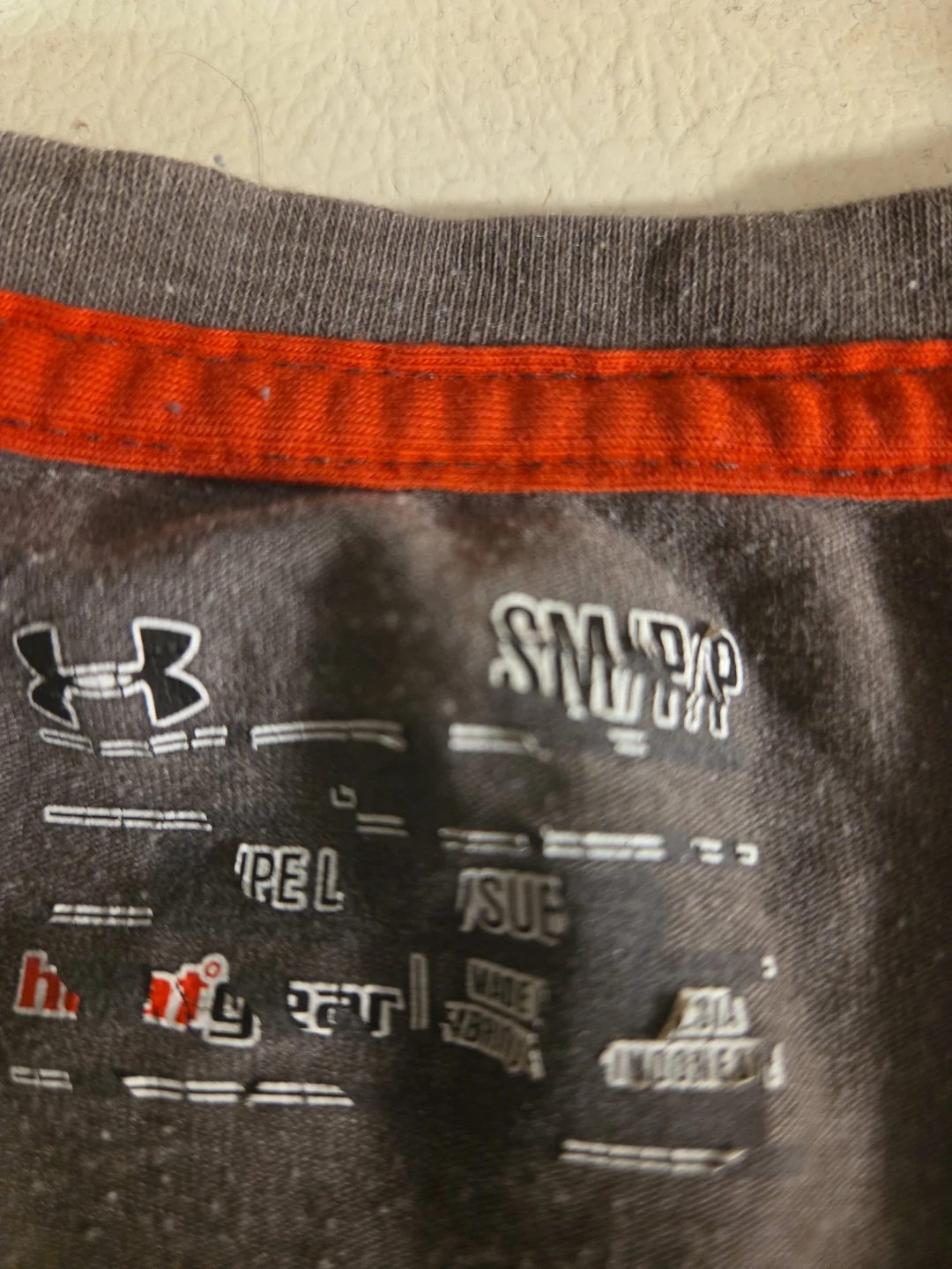 Under Armour Long Sleeve T-Shirt - photo 2