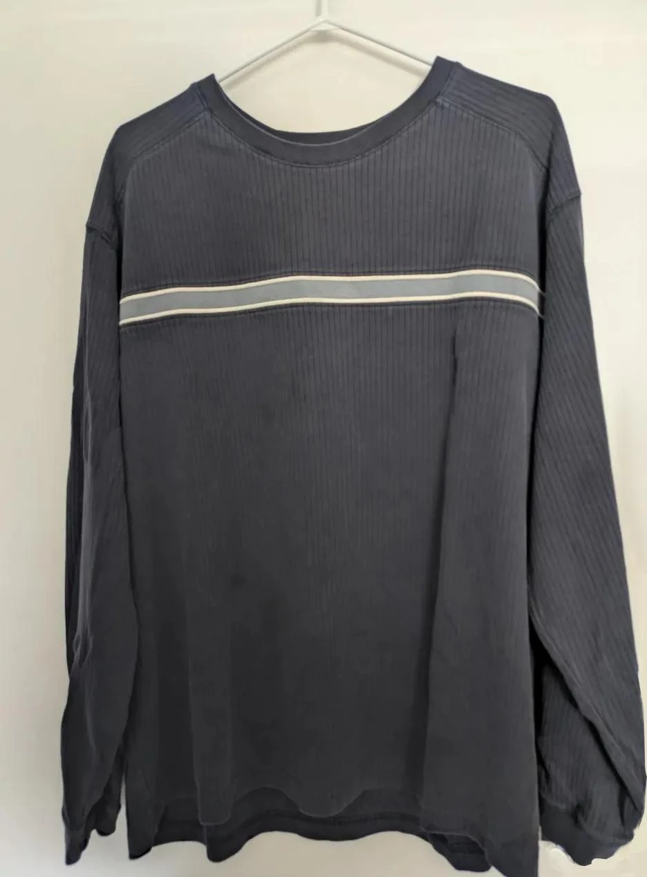 90's Men's Dark Blue Long-Sleeve Shirt