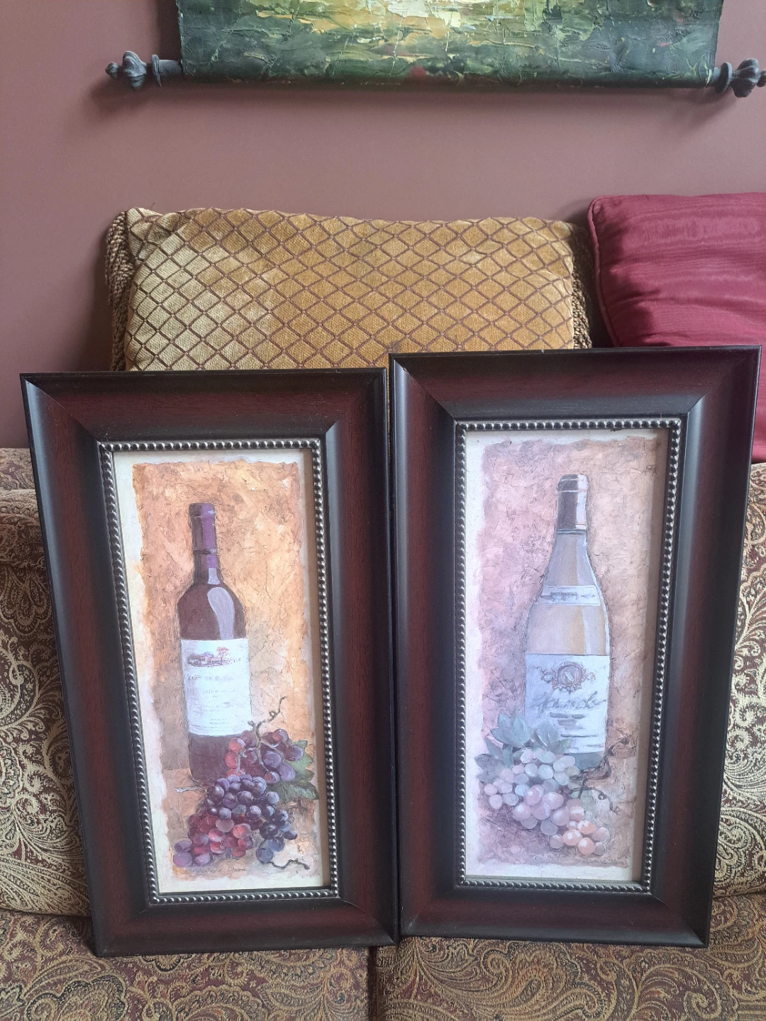 2 Framed Wine Bottle Prints