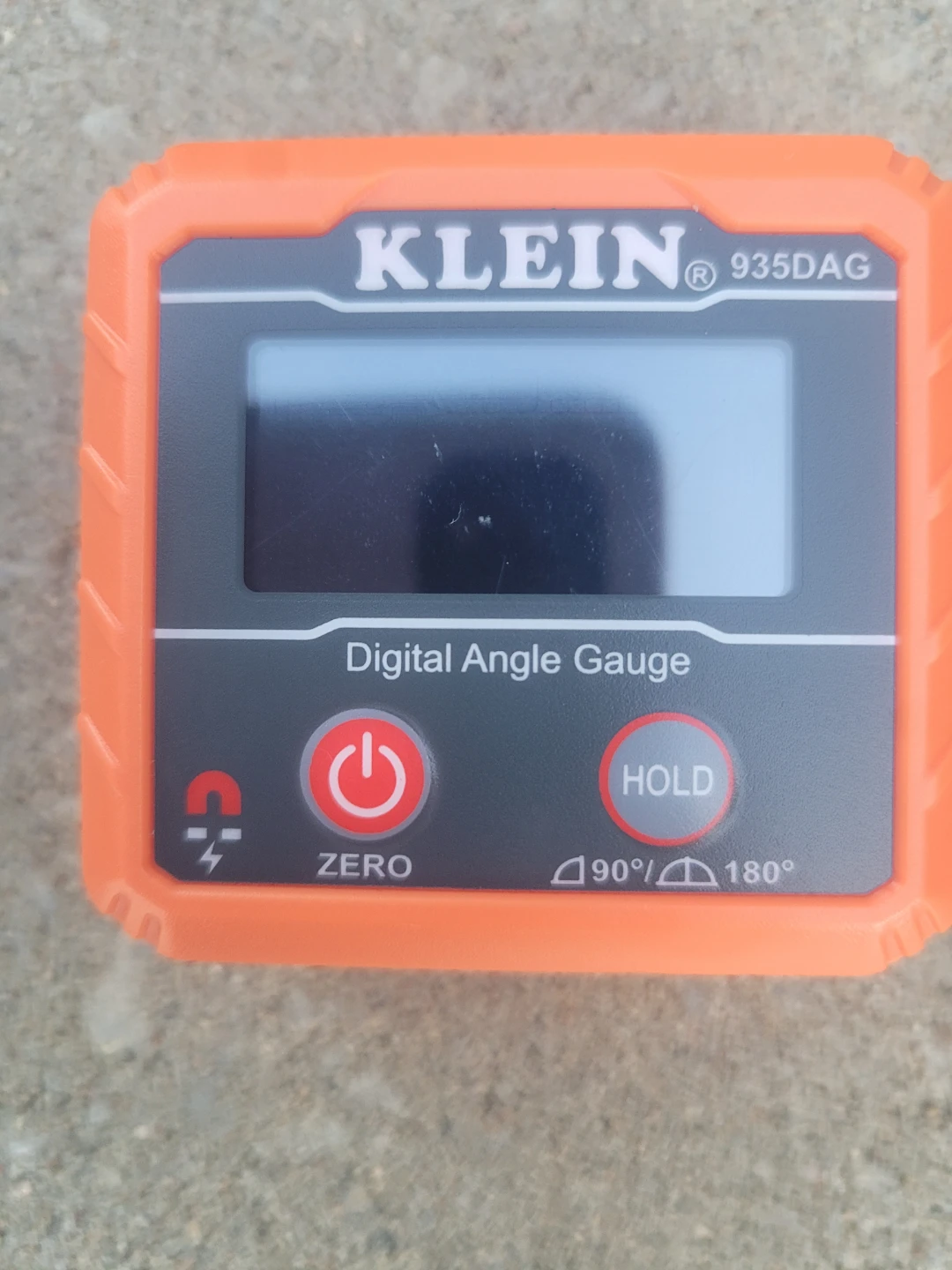 Klein Tools 935DAG Digital Angle Gauge with Pouch - photo 2