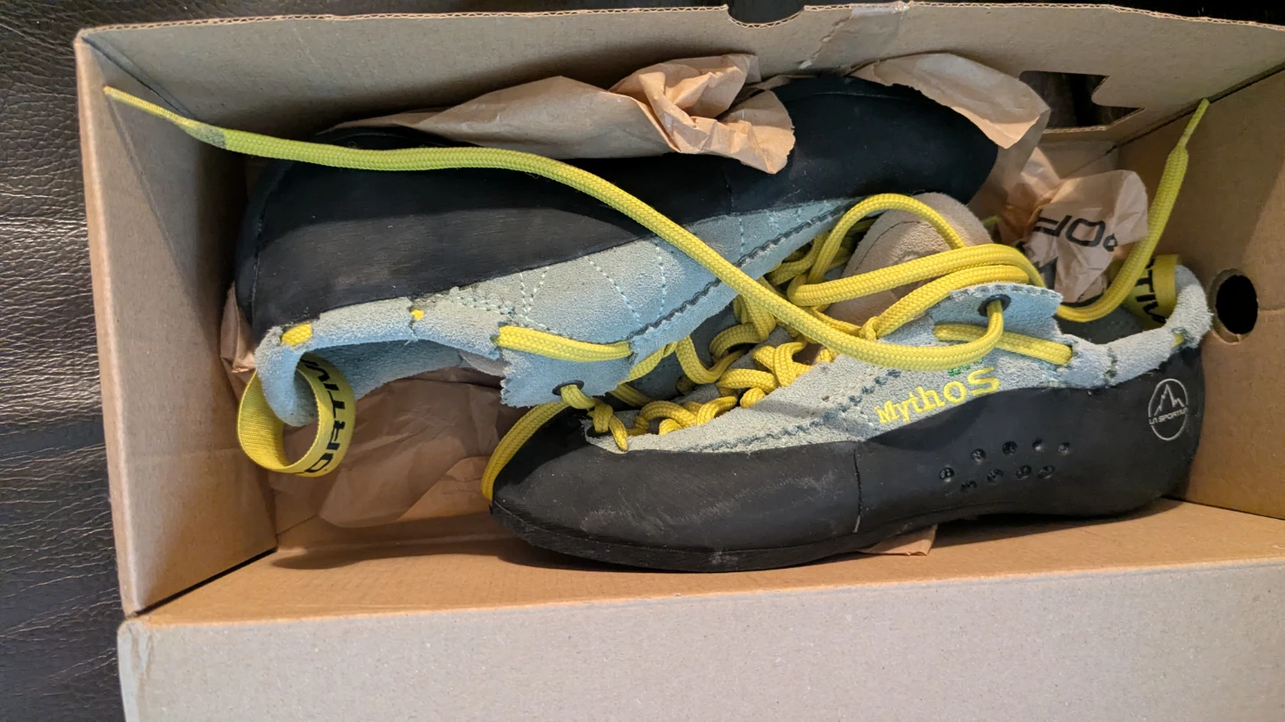 La Sportiva Mythos Eco women's climbing shoes - EU size 37 (US6)