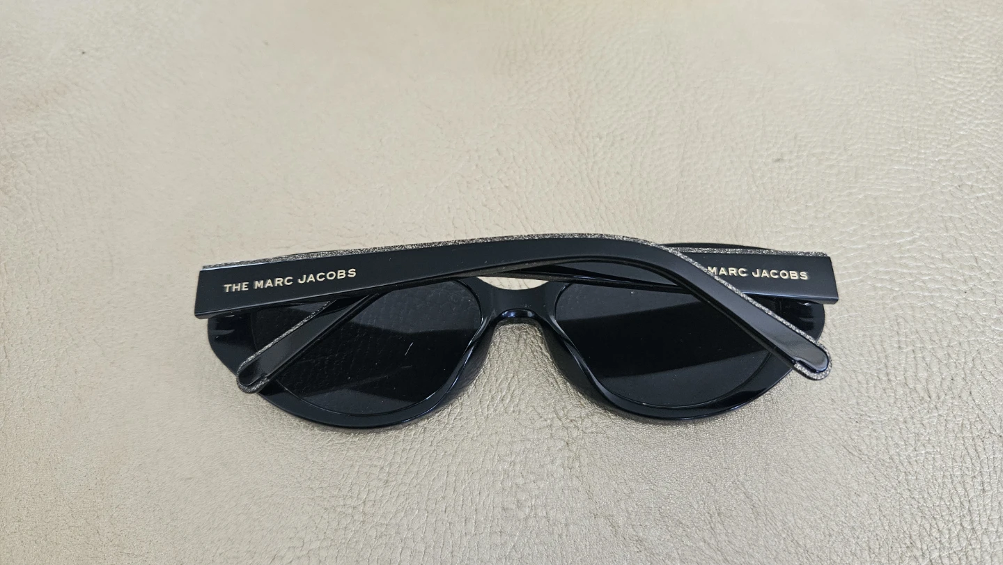 The Marc Jacobs Black Sunglasses - photo 5